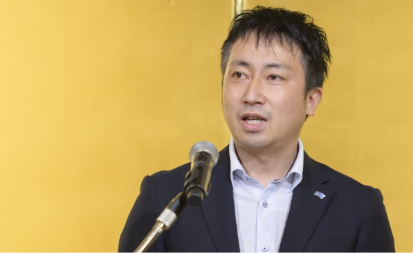 記念講演
