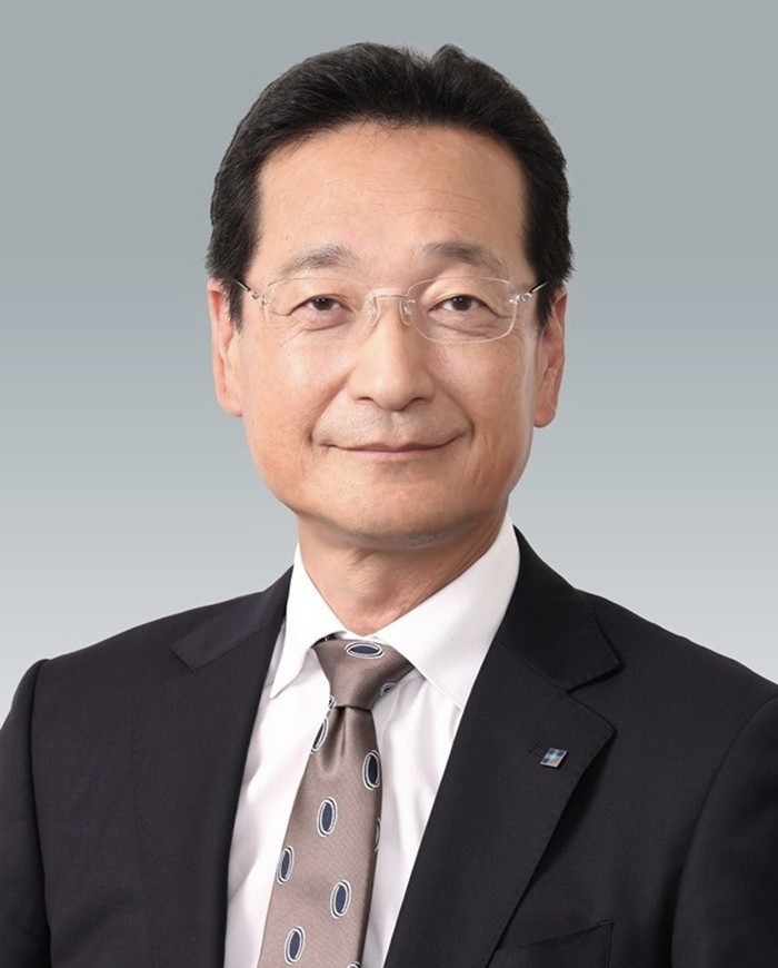 瀧口　信雄